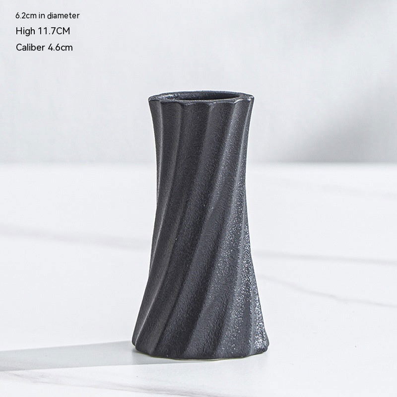 Nordic Simple Ceramic Lines Small Vase - Grand Goldman