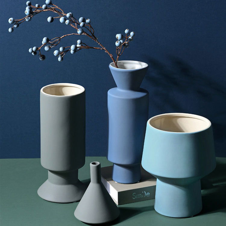 Nordic modern style ceramic vase - Grand Goldman
