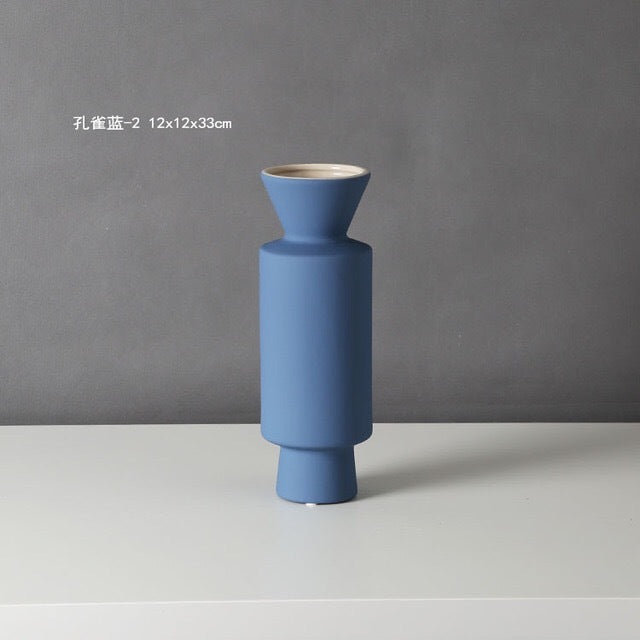 Nordic modern style ceramic vase - Grand Goldman