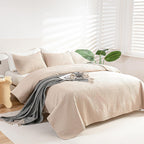 OARAGE Queen Quilt Bedding Set Soft Lightweight Beige Bedspread with Leaf Pattern,Ultrasonic Microfiber Bed Coverlet Full Size for All Season (1 Quilt, 2 Shams) - Grand Goldman