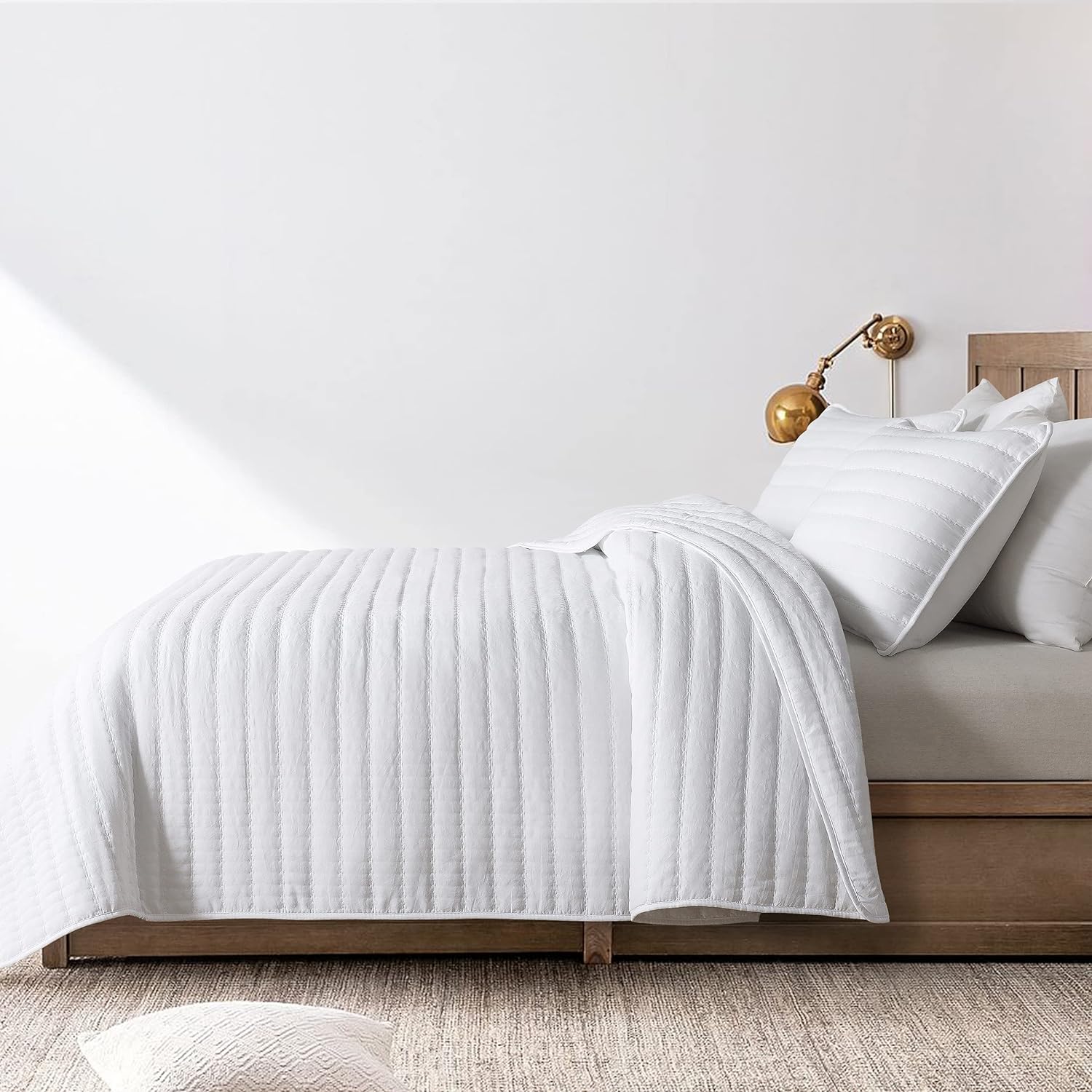 ROARINGWILD White Queen Size Quilt Bedding Sets with Pillow Shams, Full Lightweight Soft Bedspread Coverlet, Quilted Blanket Thin Comforter Bed Cover for All Season, 3 Pieces, 90x90 inches - Grand Goldman