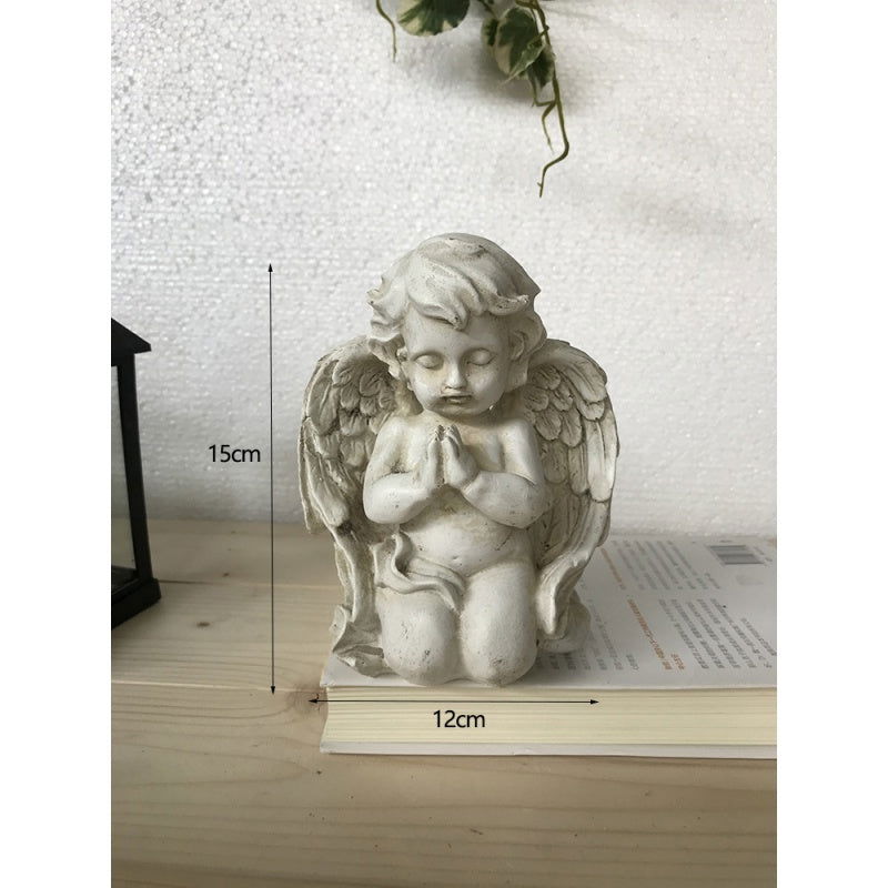 Retro old style girl sculpture small plaster statue - Grand Goldman