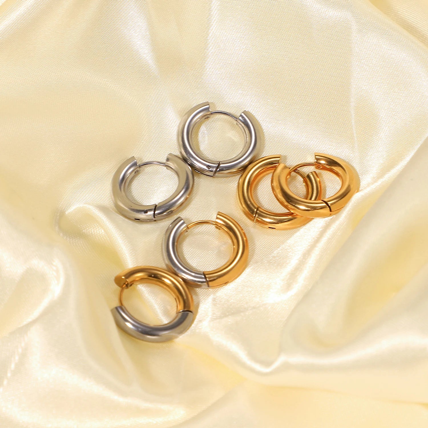 Simple Classic Circle Hoop Øreringe Til Kvinder Design Guld Sølv Hoop Øreringe Dame Rustfri Stål Øreringe Pendientes