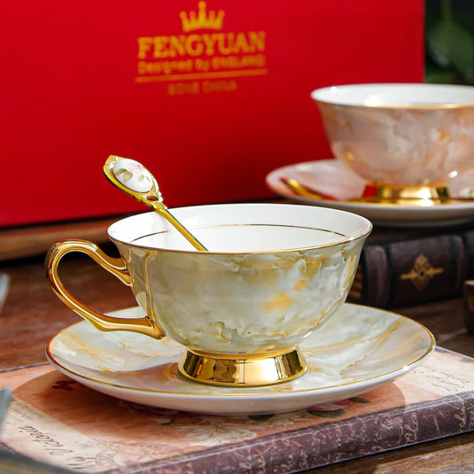 ENGLAND Bone China Small Luksus engelsk kaffekopsæt til hjemmebrug Keramisk Afternoon Tea Udsøgt europæisk stil kaffestel testel