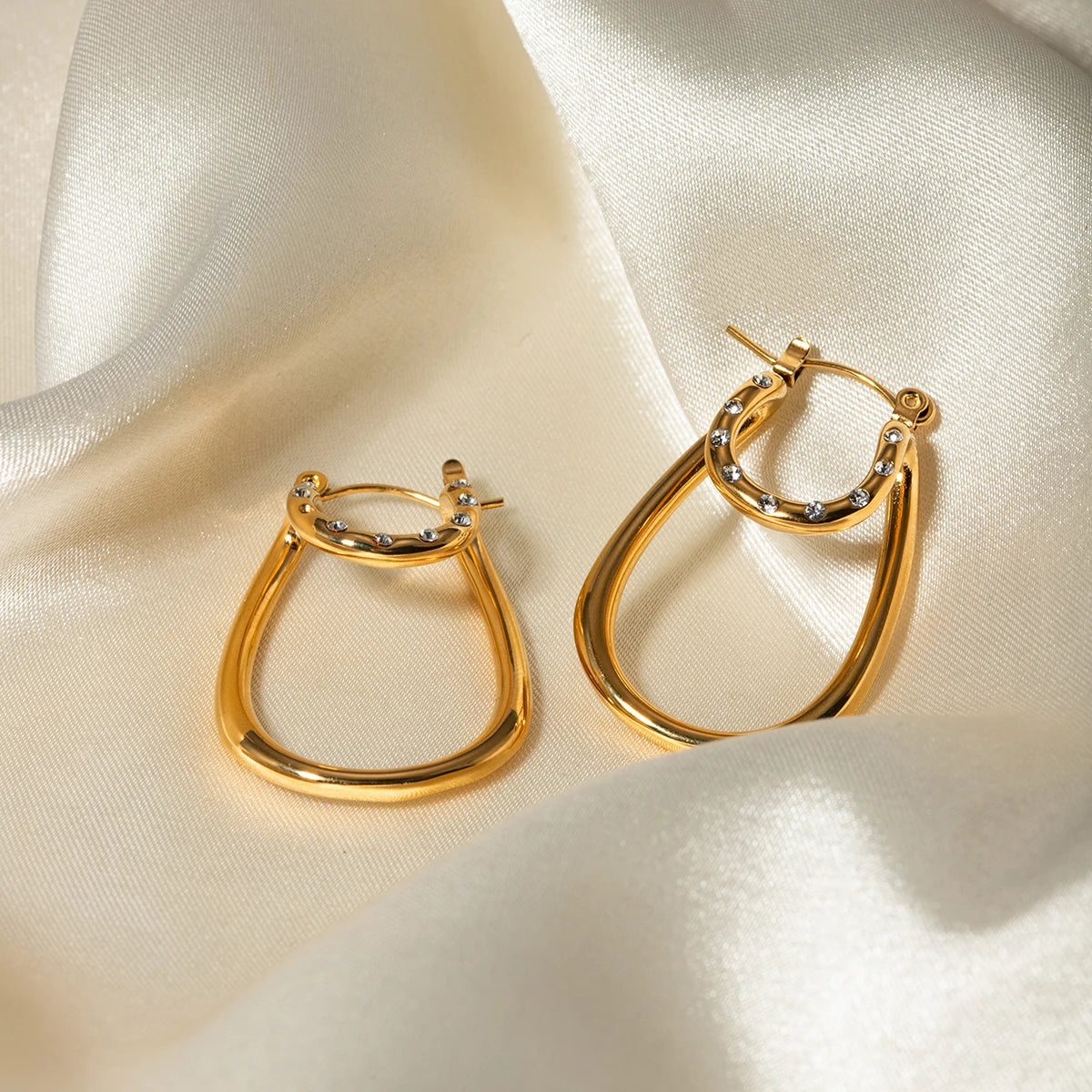 Geometrische wasserdichte 18k vergoldete Edelstahl-Ohrringe mit doppelter Schicht, gebogen, Charme, Metall, Statement, antiallergischer Schmuck