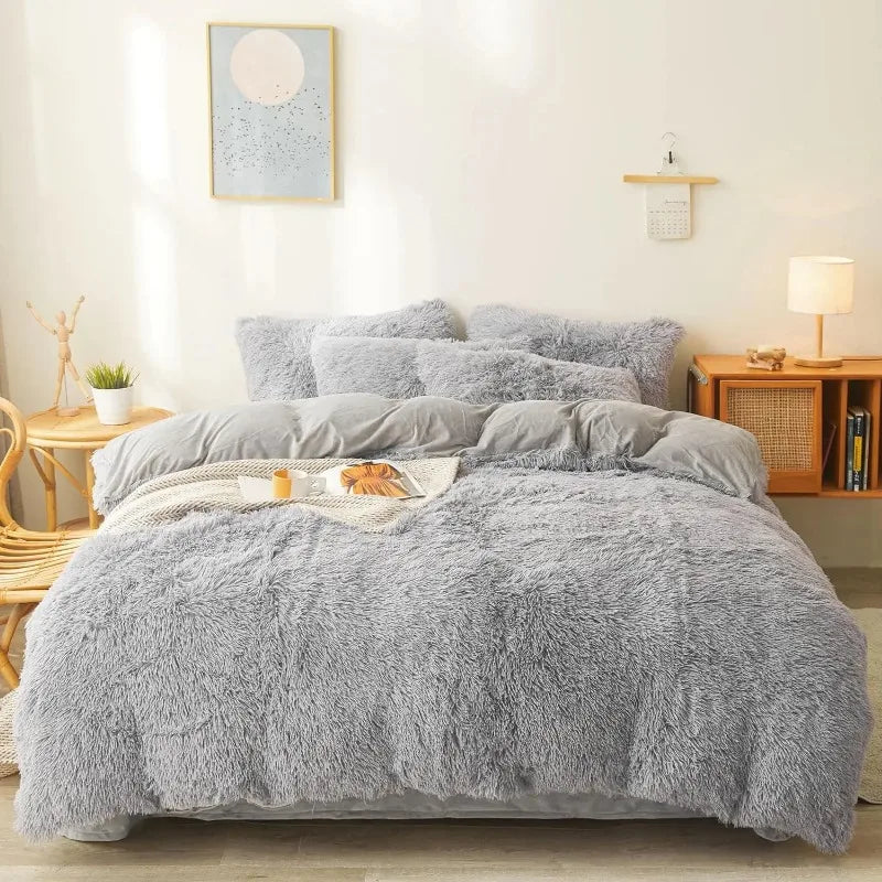 Ultra Soft Black Faux Fur 3-Piece Queen Comforter Set – Plush Fluffy Bedding with Duvet Cover and 2 Pillowcases