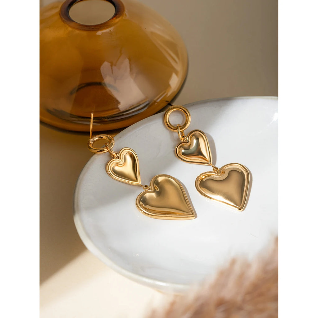 Brincos Pingente de Amor Duplo Coração Banhados a Ouro 18K em Aço Inoxidável, Antioxidante, Joia de Alta Qualidade para Mulheres, Presente