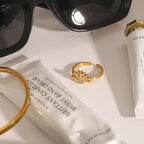 Minimalistischer 18k vergoldeter Edelstahl Hochwertiger Diamant Sonnenförmiger Ring für Frauen Allergieprävention Charmschmuck Gala Geschenk