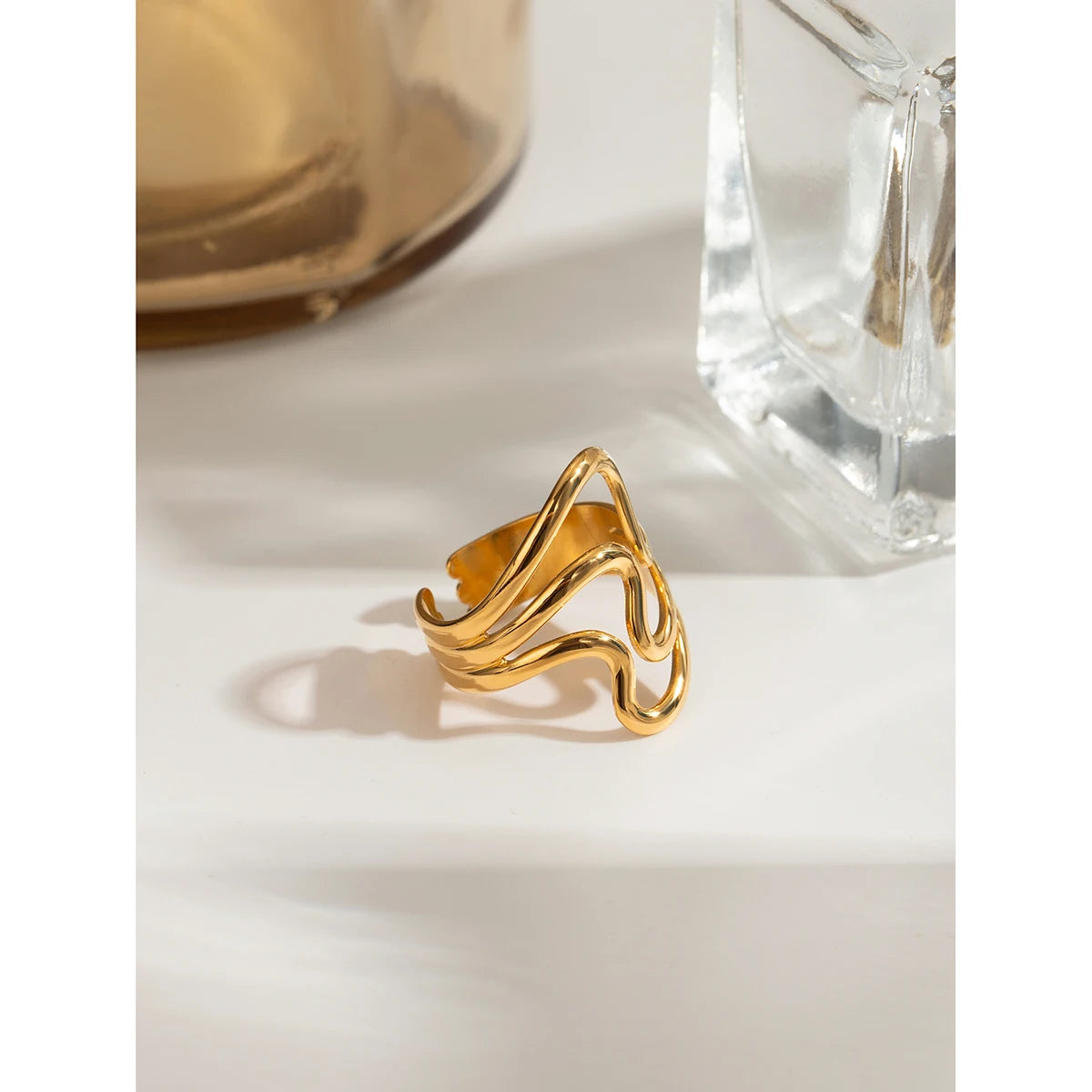 18K PVD-beschichteter Vintage-Mode Minimalistischer Wellenförmiger Unregelmäßiger Offener Ring aus Edelstahl für Frauen Allergieprävention Stilvoller Schmuck