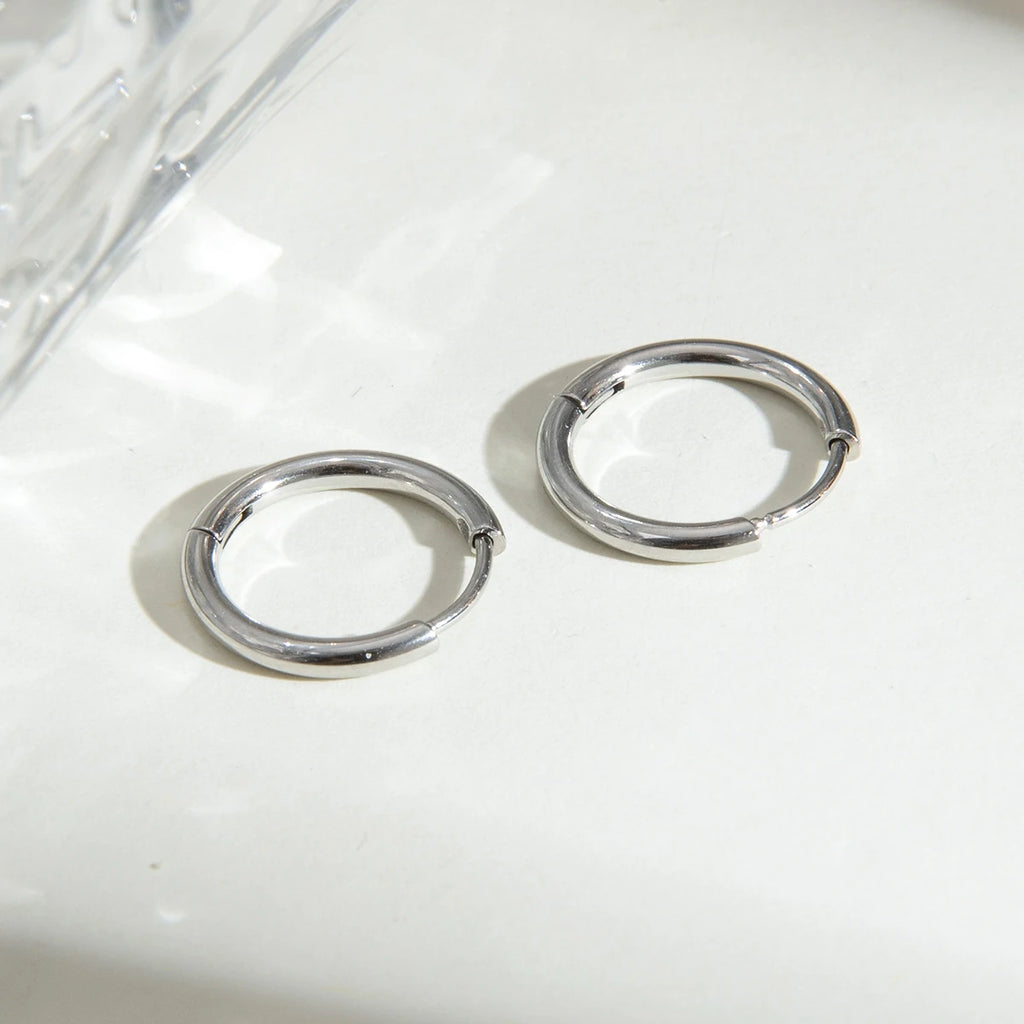 Stylish 18K Gold Plated Stainless Steel Simple Steel Color Hoop Earrings Women Charms Water Resistant Chic Jewelry