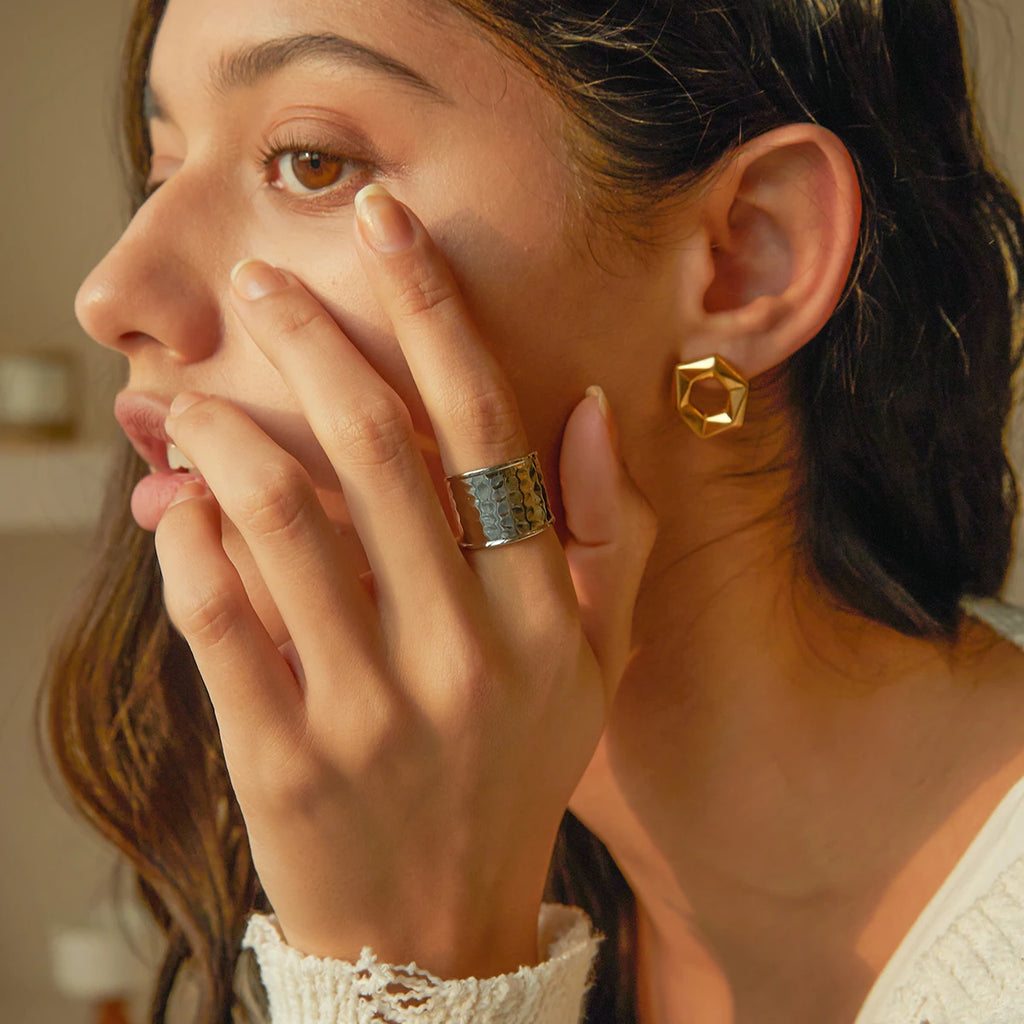 18K vergoldeter Edelstahl geometrischer breiter Ring mit Hammerschlagstruktur, offen, Unisex, für Männer und Frauen, wasserdichter Schmuck, Geschenk, Bijoux