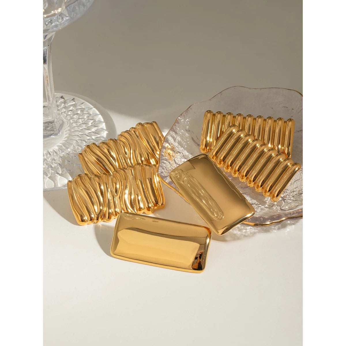 18K Gold Plated Stainless Steel Wave Pattern Convex Square Earrings Women Charms Metal Texture Waterproof Jewelry Gala Gift