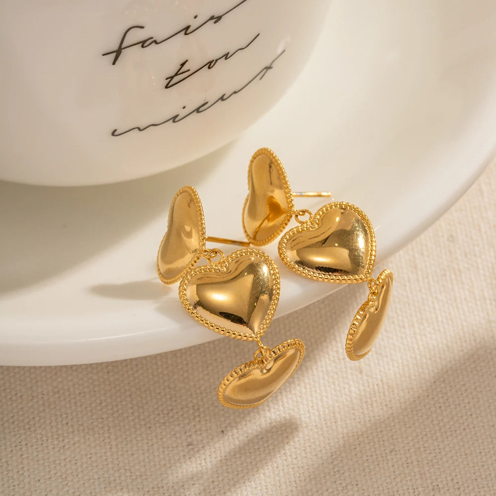 Brincos Clássicos de Coração Pingente para Mulheres Design Tríplice Amor Brincos Pendentes Brincos de Aço Inoxidável Presente de Joalheria Pendientes