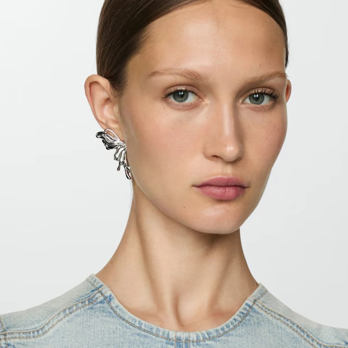 18K PVD-belagt rustfrit stål Minimalistisk Y2K-stil Sød og cool gotisk stereo sommerfugleøreringe Stilfulde, rustsikre smykker