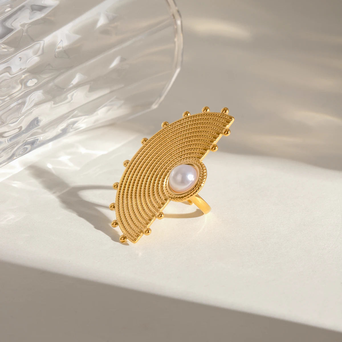 18K PVD-beschichteter Edelstahl Acryl Perle Hammer Korn Fächerförmiger Öffnungsring Leicht Gemütlich Damen Charme Statement Schmuck