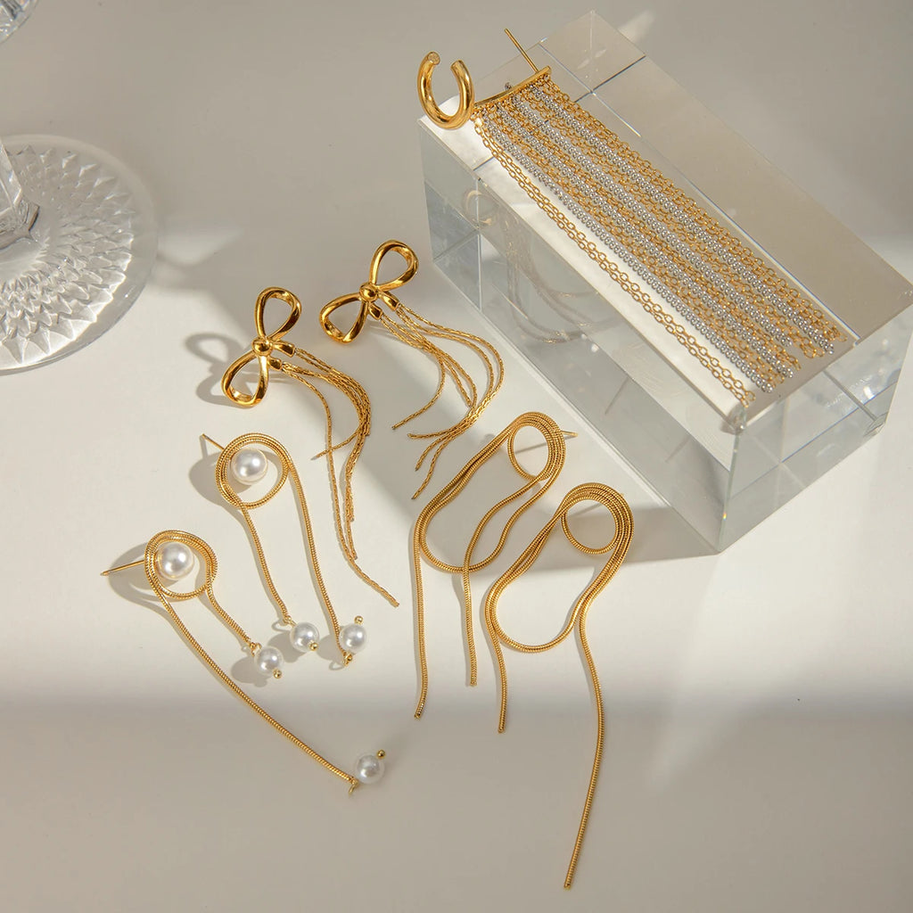 Orecchini a nappina con fiocco in acciaio liscio placcato oro 18k minimalista Anello in acciaio inossidabile Donna Antiruggine Gioielli squisiti Bijoux