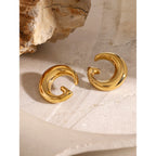 18K PVD Minimalistisk Rustfrit Rustfrit Stål Runde Blanke Big G Letter Blanke Øreringe Anti-allergiske Damer Vandtætte smykker