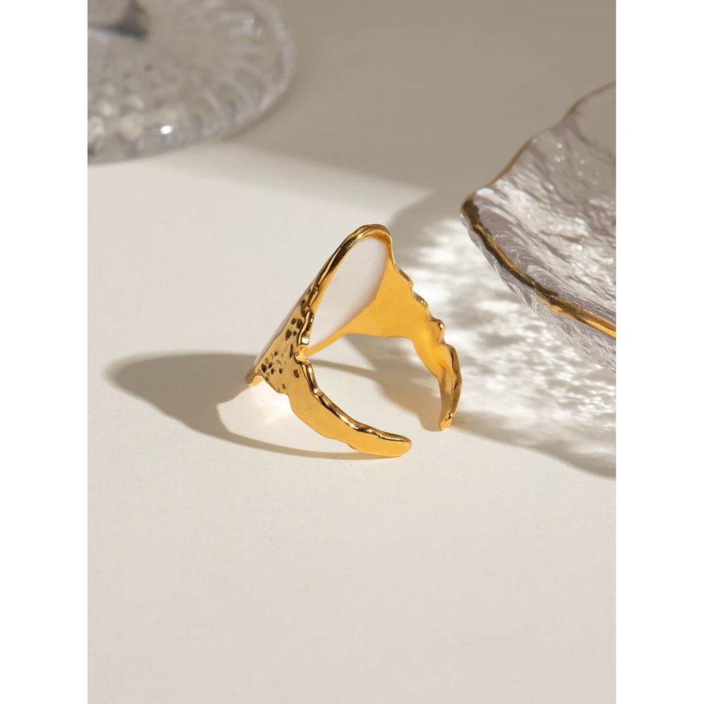 Literarischer Retro Weißer Tropfen Öl Grün Getrocknete Blume Offener Ring 18K Goldbeschichteter Schmuck Edelstahl Damen Wasserdichtes Geschenk