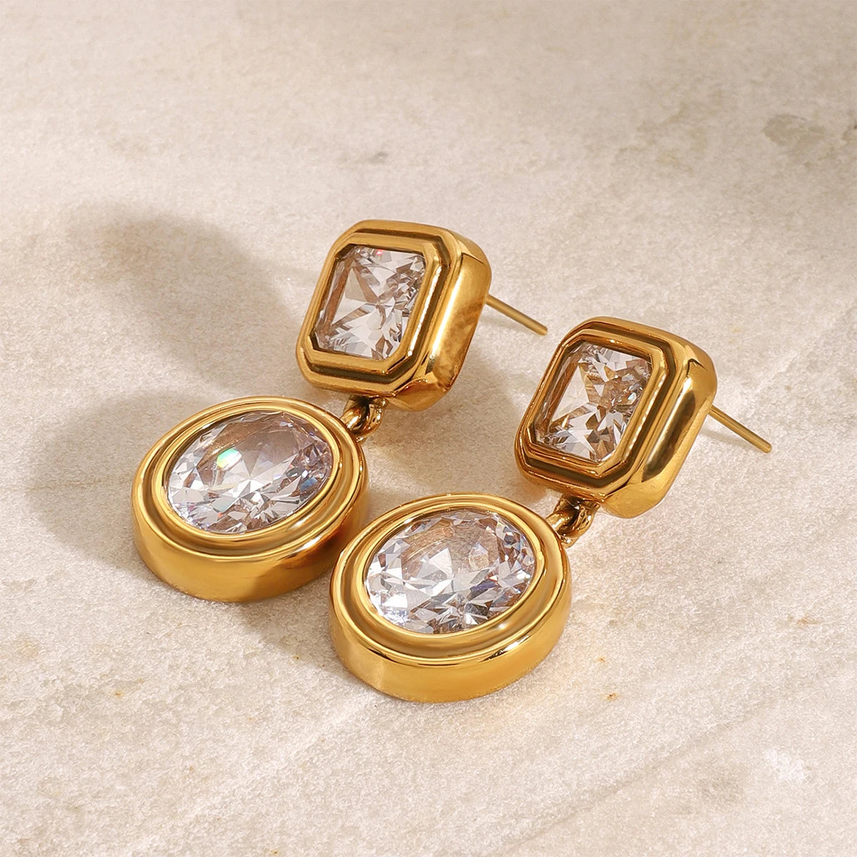 18k forgyldt rustfrit stål High End hvid zirkon geometriske øreringe Forhindrer allergi temperament Mode charmsmykker