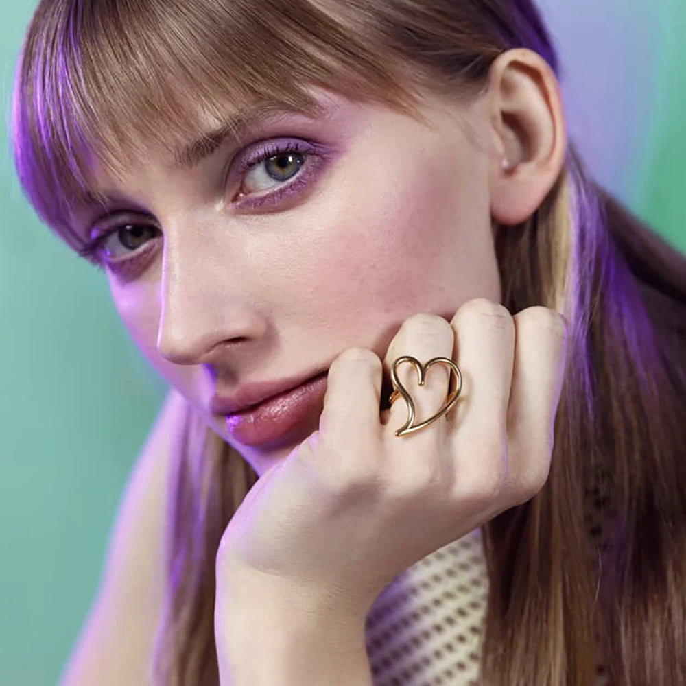 18k forgyldt minimalistisk lys hyggeligt stort hult kærlighedshjerte øreringe Personaliseret rustfrit stål statement Vandtætte smykker