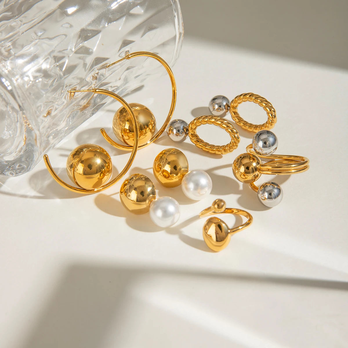 Minimalistische 18k vergoldete glatte Stahlkugel-Serie Ringohrringe aus Edelstahl für Damen, rostfrei, exquisite Schmuck Bijoux