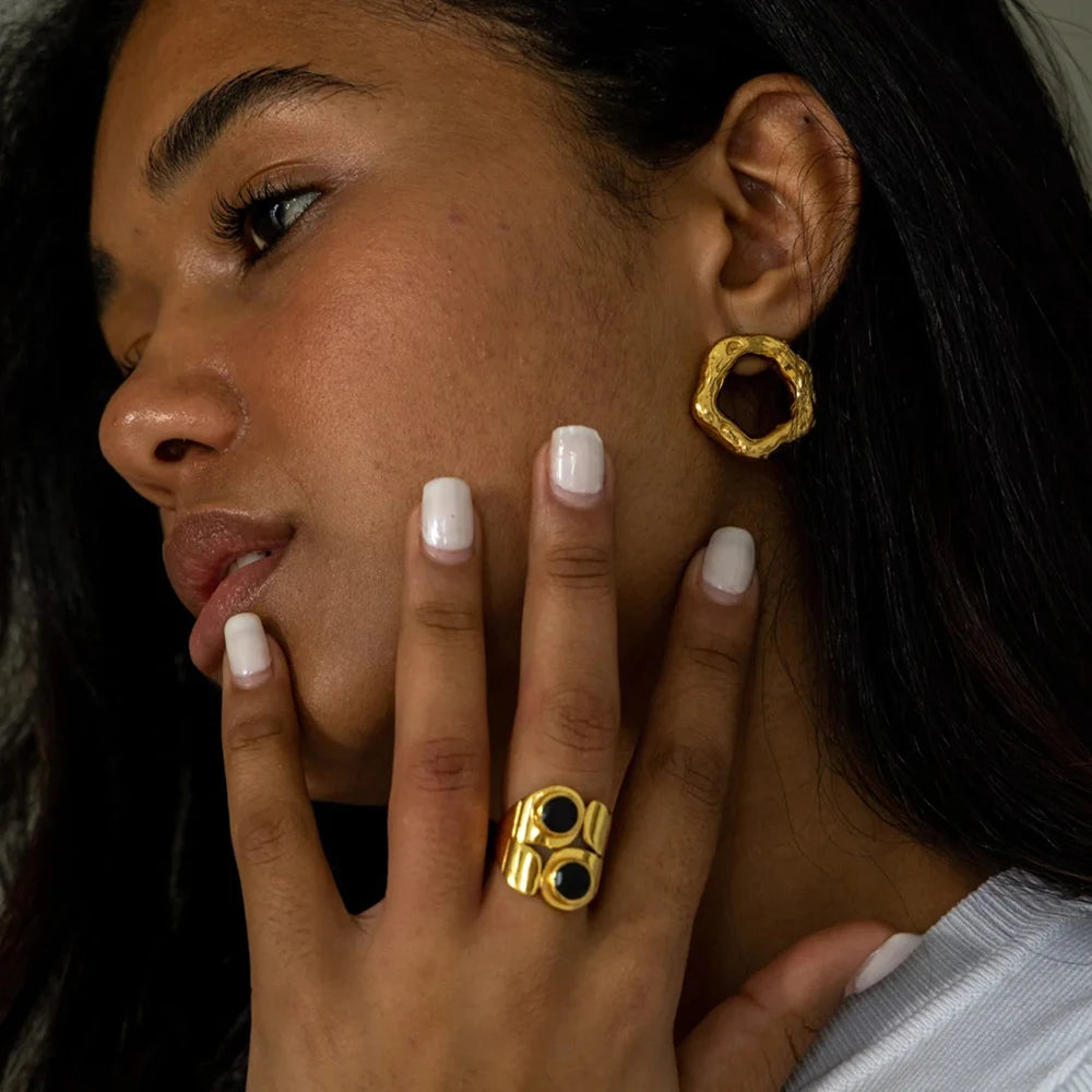 18K vergoldeter, leicht luxuriöser Edelstahl mit asymmetrischem Design und eingelegtem Zirkonring für Damenfinger Schmuck collares para mujer