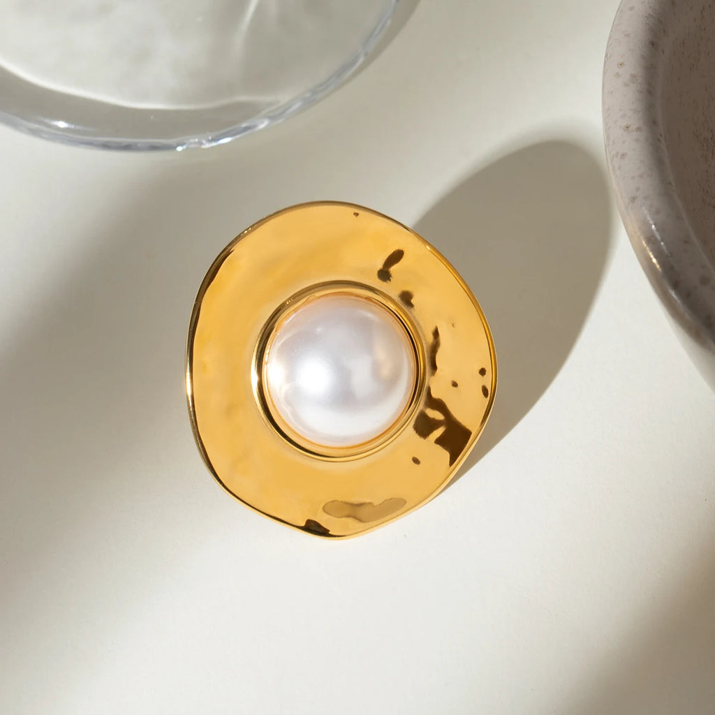 Geometrisch konvexer, gefalteter Korn-Rundschalen-Perlen-Öffnungsring aus Edelstahl, 18K PVD-beschichtet, allergiepräventiver Schmuck