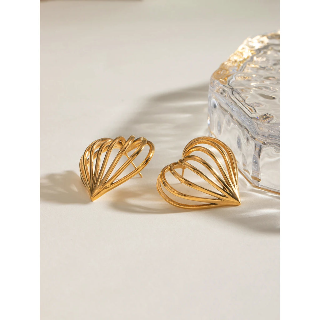 Creative Stainless Steel 18k Gold Plated Simple Love Heart Shape Cutout Line Earrings Personalized Jewelry Attractive Women