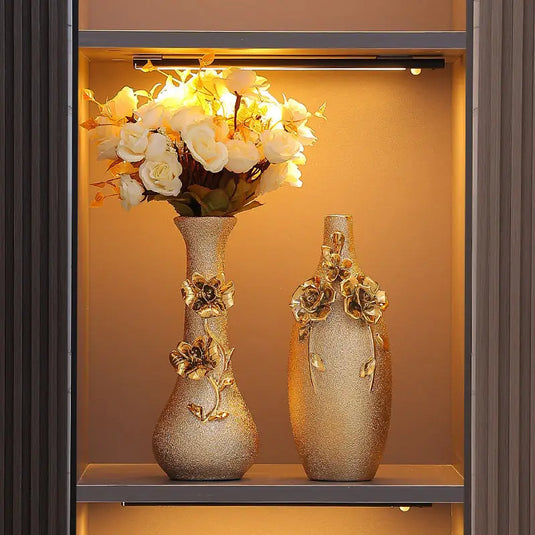 Europe Gilt Frosted Porcelain Vase Vintage Advanced Ceramic Flower Vase For Room Study Hallway Home Wedding Decor With Flower
