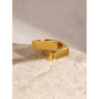 Anello incrociato geometrico in stile INS leggero e accogliente placcato in oro 18k, misura 7, donna, acciaio inossidabile, gioielleria statement anti allergica
