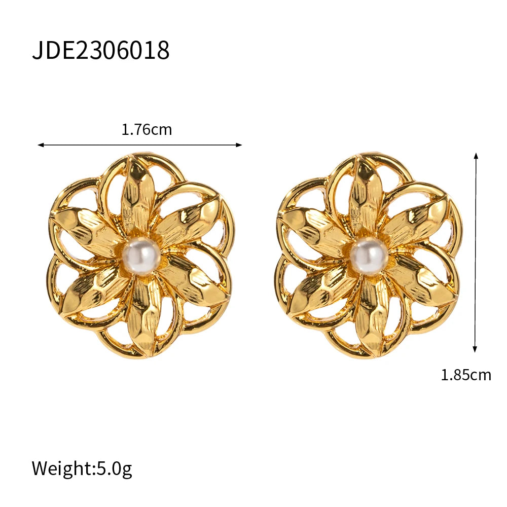 Rustfrit stål 18k forgyldte romantiske hulblomstformede ørestikker Vandtætte Femme Gala Chic stilfulde smykker
