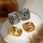 Minimalistische 18K Edelstahl geometrische Metall rostfreie quadratische Conch-Spiralform Ohrringe kostenloser Temperament-Charme Schmuck