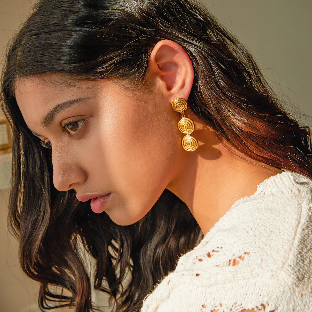 Vintage 18K Gold Plated Creative Stainless Steel Threaded Shaped Pendant Earrings Personality Charm Fashion Jewelry Women