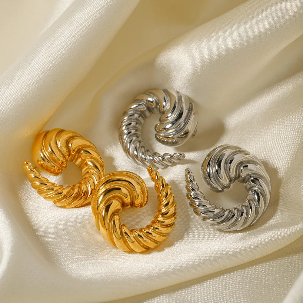Roestvrijstalen Spiraal Ontwerp Oorknopje Nieuwe Metaalstructuur 18 K Verguld Modieuze Ketting Waterdichte Sieraden Bijoux Femme Cadeau