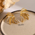 18K PVD goldbeschichtete Blattflügel-Ohrringe mit Einlage aus weißem Zirkonia, Edelstahl, Damen, auffälliger, unverwechselbarer, rostfreier Schmuck