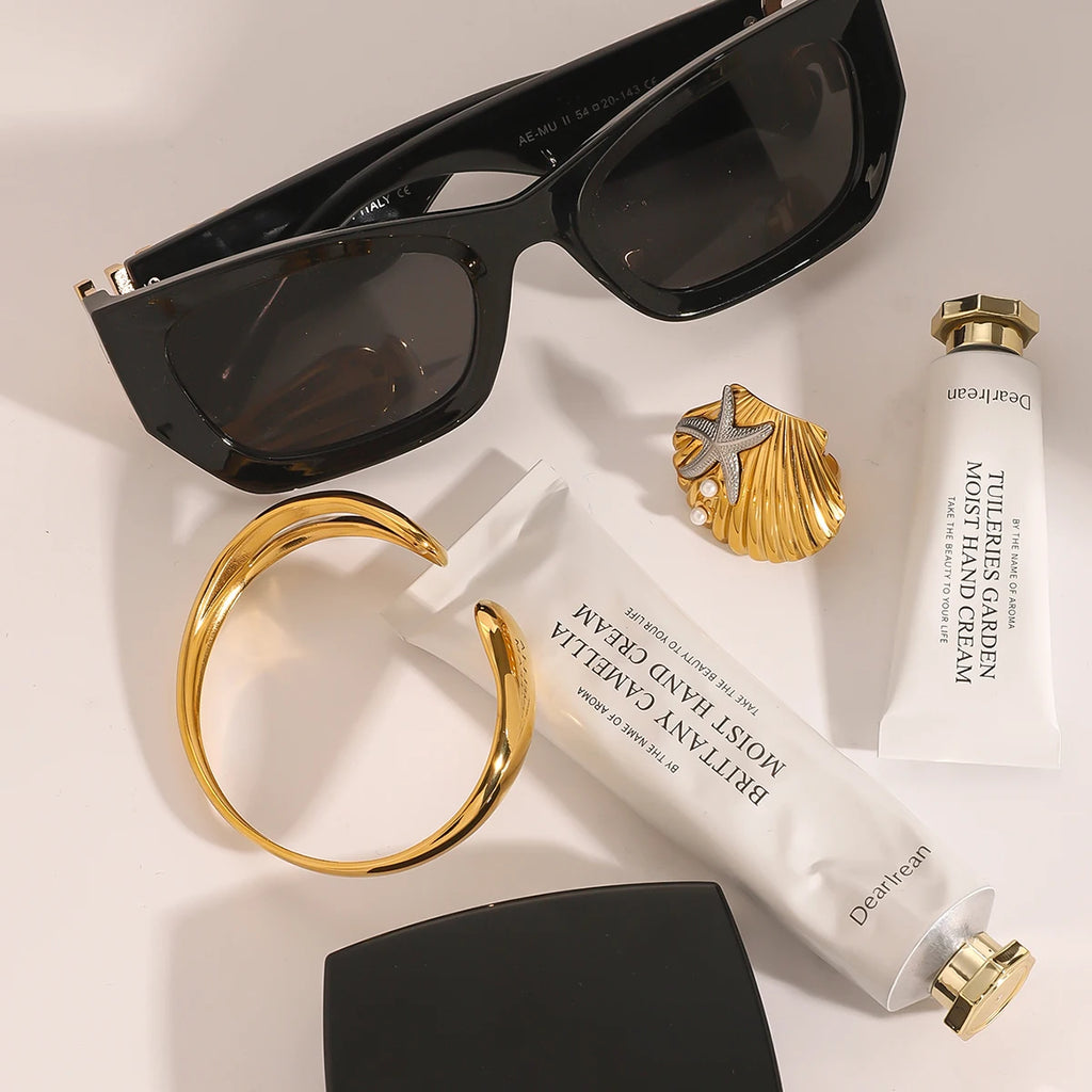 18k vergoldeter Edelstahl-Hammerkorngriff Seestern mit Imitationsperlen-Muschelring Damen Allergieprävention Charmschmuck