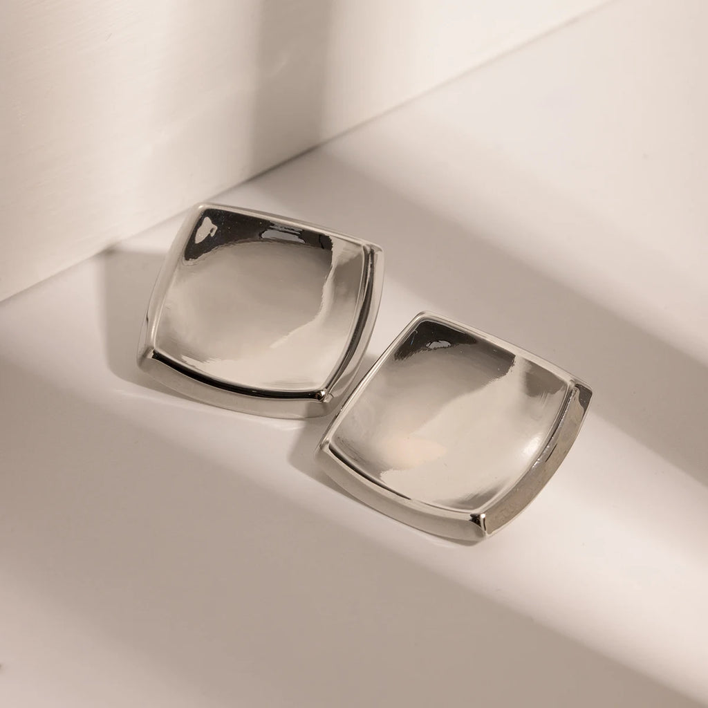 Roestvrijstalen Verkleuringbestendige 18K Goud Vergulde Geometrische Vierkante Overdreven Oorknopjes Hypoallergeen Dames Sieraden