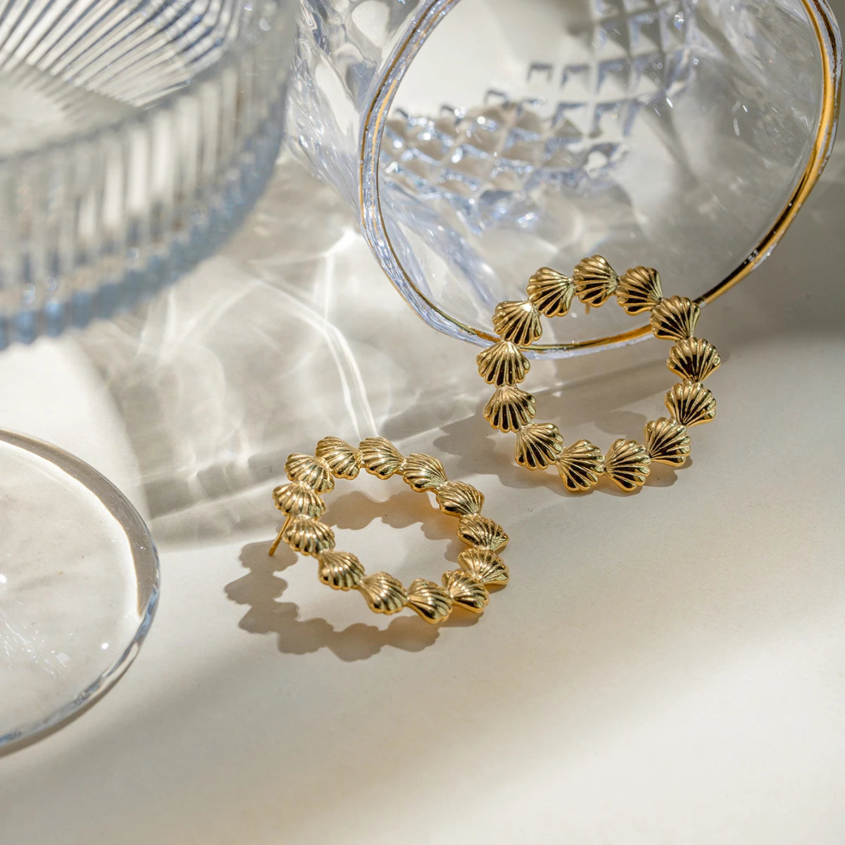 Минималистичные серьги-гвоздики в форме ракушки из нержавеющей стали с легким покрытием 18K PVD, уютные, круглые, модные, женские, премиальные украшения бижутерия