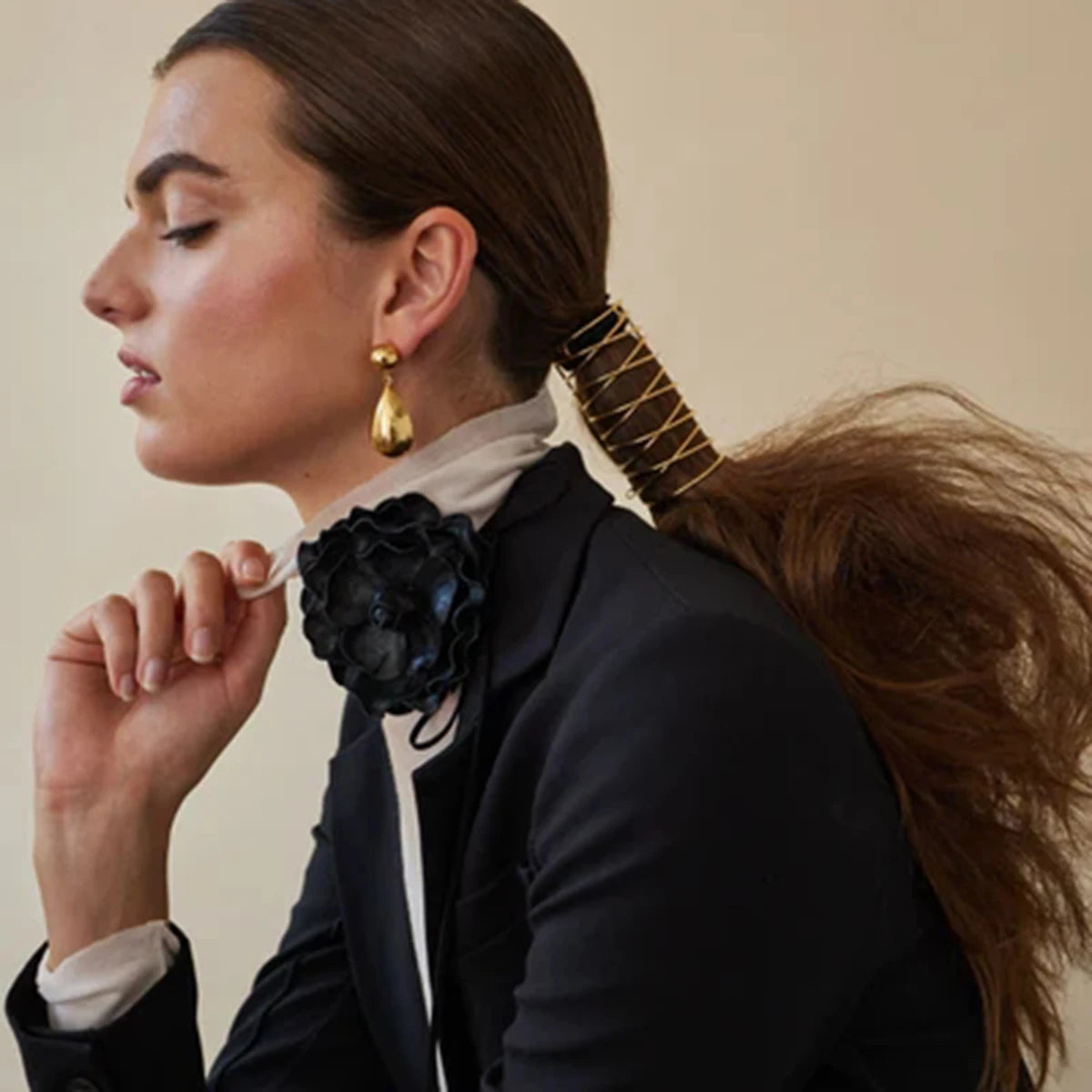 Brincos Pingente Gota de Água Hemisfério Fashion Chique Geométrico em Aço Inoxidável Banhado a Ouro 18K Charme Grande Joia para Orelha Feminina