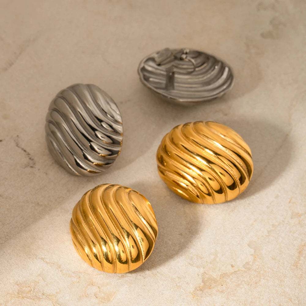 Roestvrijstalen minimalistische schelpstructuur 18K goud vergulde ovale draad oorbelclip verkleuringbestendig lichte luxe dames oorbellen