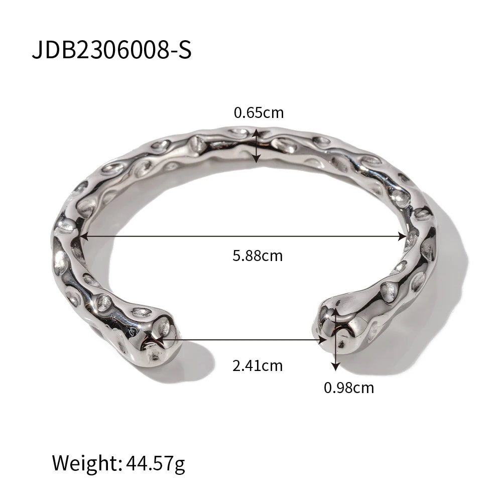 18K vergoldeter Edelstahl geometrisches Hammerkorn Lava-Serie Armband/Ring/Ohrringe hypoallergen luxuriöser Damenschmuck