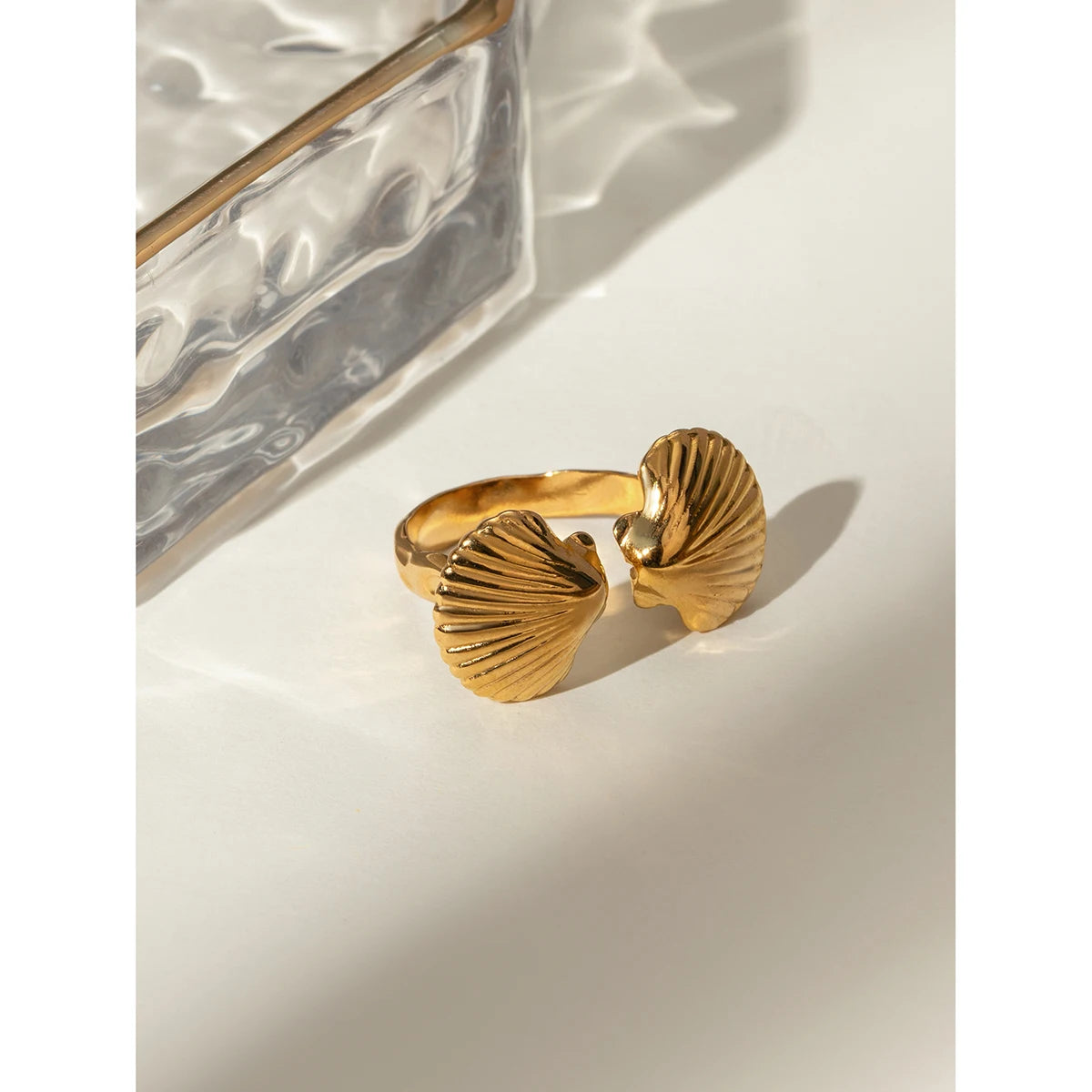 Sea Beach Edelstahl symmetrische Muschelform offener Ring Licht gemütlich Damen Charme 18K PVD-beschichtet wasserdicht Schmuck Femme