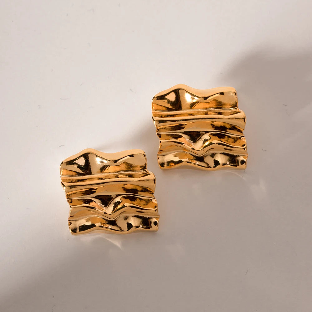 Boucles d'oreilles exagérées à design plissé en acier inoxydable plaqué or 18 carats étanche pour femmes, bijoux d'oreille sans ternissement pour minorités