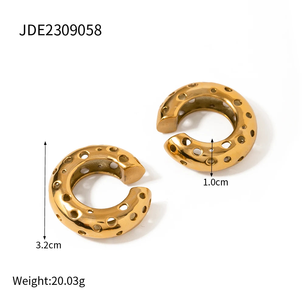 18K guld PVD belagt rustfrit stål minimalistisk metal tekstureret runde hule C øreringe Vandtætte lette luksus smykker