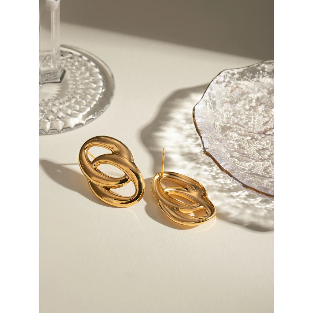 18K PVD Plated Stainless Steel Minimalist O-wrap Twine Personality Stud Earrings Waterproof High Quality Attractive Jewelry