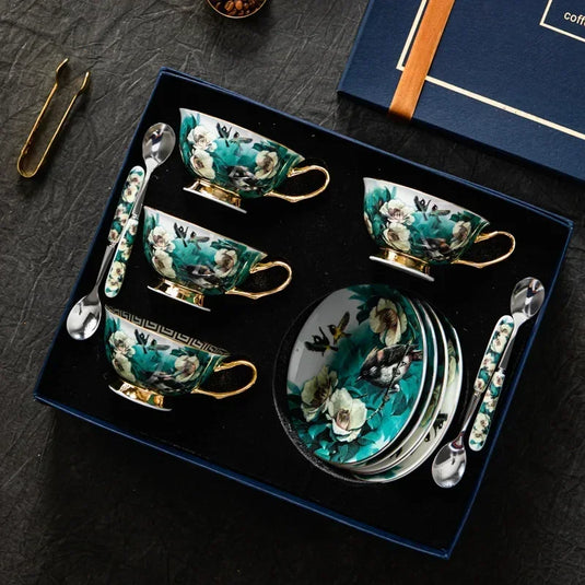 RICHMOND Udsøgt europæisk stil Bone China-kaffekopsæt - Luksuriøst blomster- og fuglemotivdesign med guldaccenter, miljøvenlig, elegant gaveæske, perfekt til eftermiddagste eller kaffe, inkluderer dekoreret ske