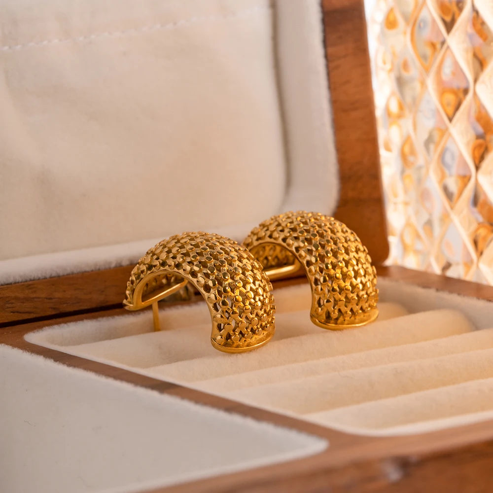 Stainless Steel Mesh Design C Shaped Earrings Metal Golden 18 K Plated Charm Summer Jewelry Waterproof Accessories Bijoux Femme