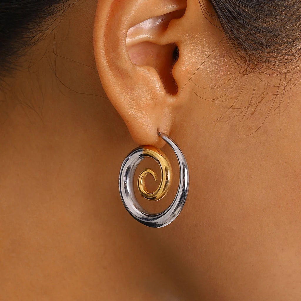 18K Gold Plated Gold Silver Color Blocked Niche Personality Simple Spinning Creative Earrings Women Anti Allergic Gala Gift