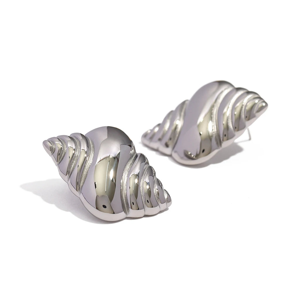Lys hyggelig stålfarve Konkylie/croissantformede øreringe Rustfrit stål Statement Metal 18k guldbelagt vandtætte smykker kvinder