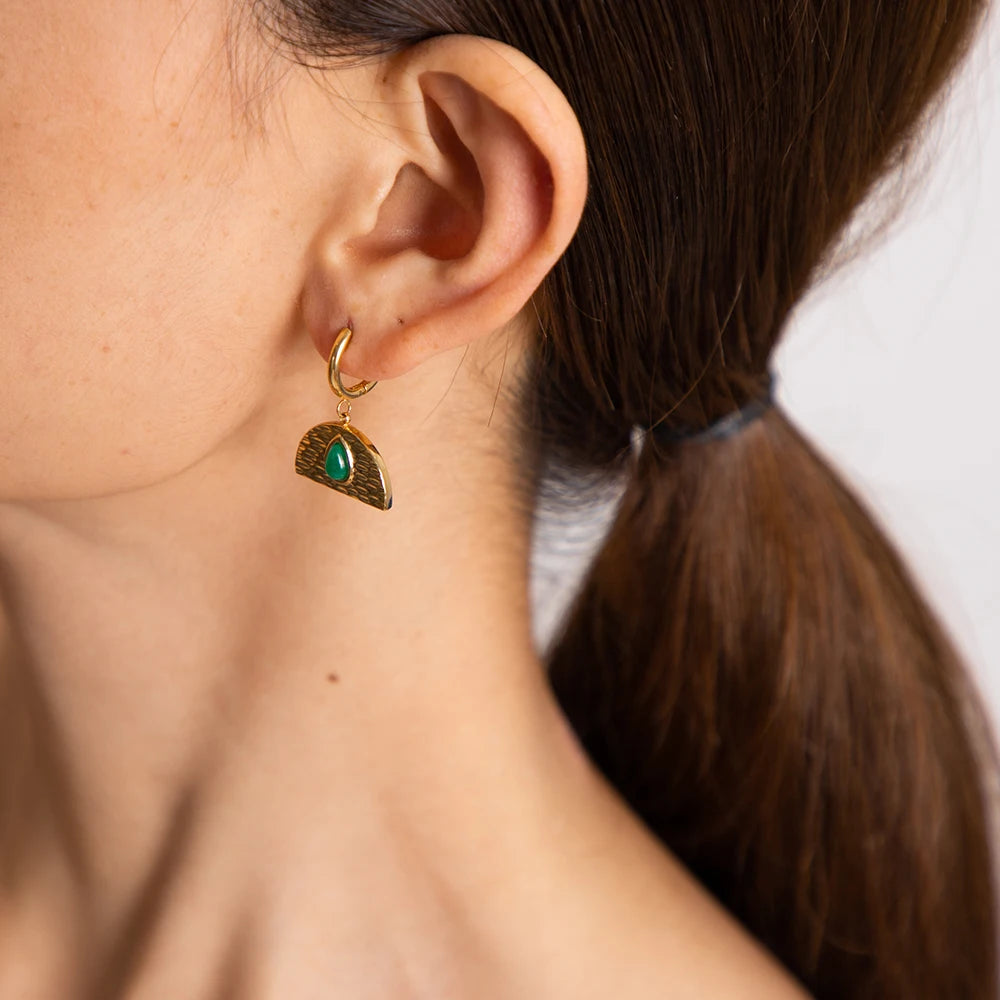 新しいファッション ステンレススチール 水模様 埋め込み 水滴 マレー翡翠 イヤリング 防水 夏のジュエリー 女性へのギフト